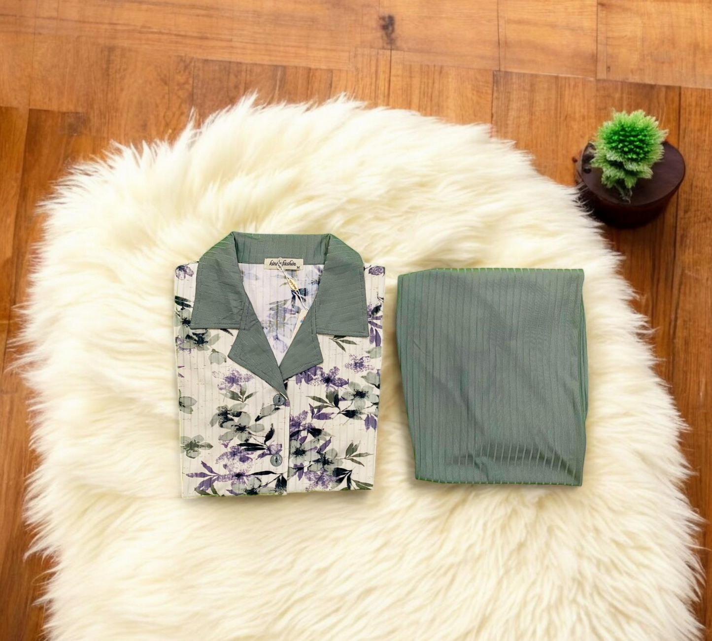 Grey Blossom – Women's Floral Sleepwear Set