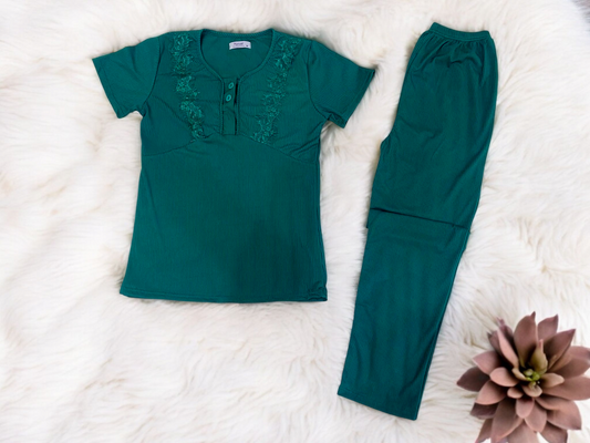 Emerald Bloom – 4-Piece Women's Sleepwear & Robe Set